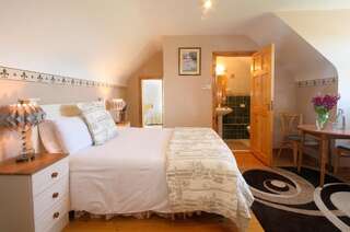 Отели типа «постель и завтрак» Baywatch B&B Ренвайл Улучшенный двухместный номер с 1 кроватью или 2 отдельными кроватями-1